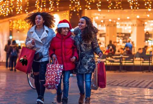 how to save money Christmas shopping